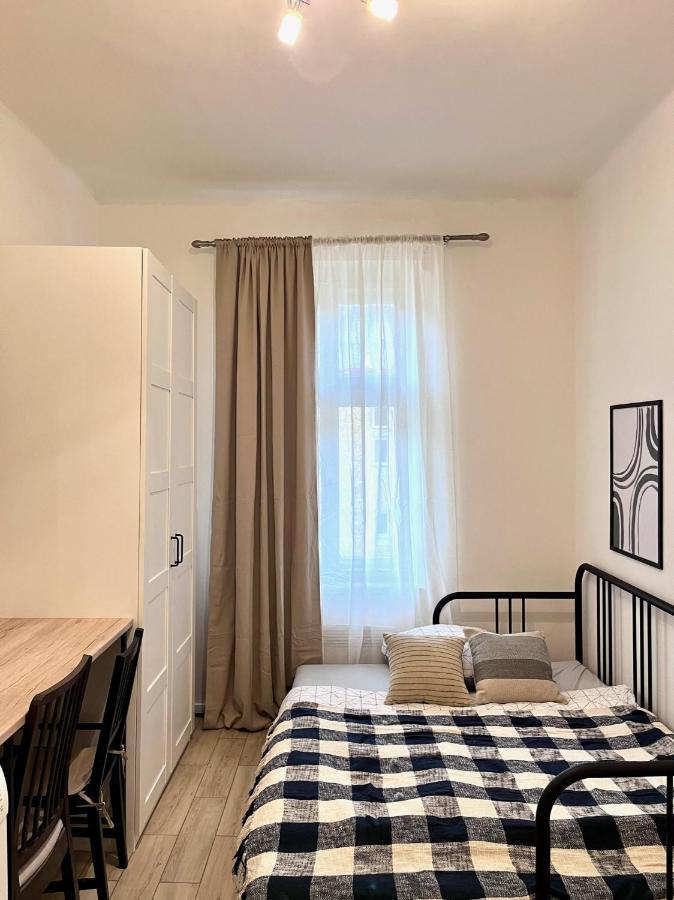 Quiet Apartment Close To Center Prague Exterior photo